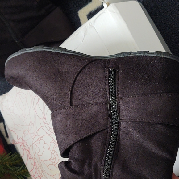 🎉HP Journee Collection Jester Extra Wide Calf Black Suede-Feel Boots 9.5 - Picture 8 of 9